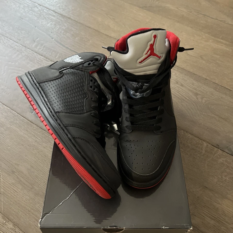 Talla 9.5 - Jordan Prime 5 Negro Rojo Universitario Foto 2 de 4