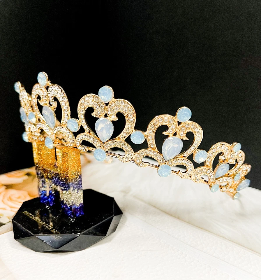 Sapphire Rhinestone Tiara. Girl's Gold tiara, Heart shape tiara, Princess tiara - Image 3 of 4