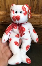 SMOOCH 2000 TY Beanie Baby Valentine's Bear Retired 2001 with tags free shipping