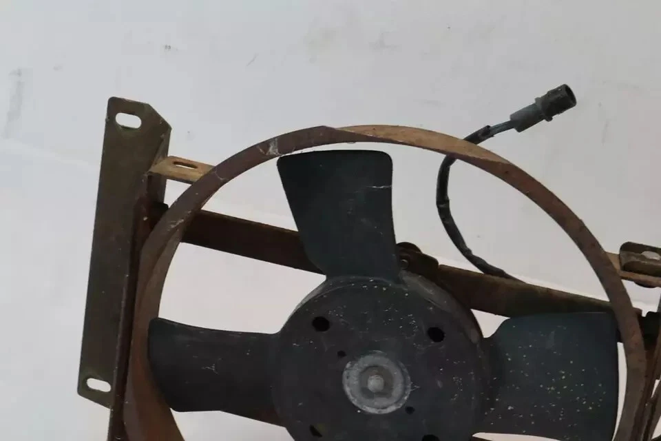 1994 年宾利 Turbo R 发动机散热器冷却双风扇组件原始设备制造商 — 第 2/4 张图片