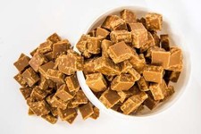 Vanilla Fudge Handmade 2kg Tub | Bulk Catering Wedding Favours Confectious UK