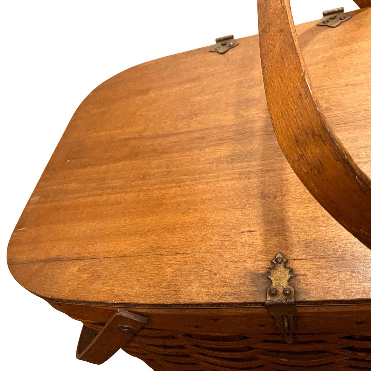 Vintage Wicker Picnic Basket with Wood Lid Handles 18" Hawkeye?