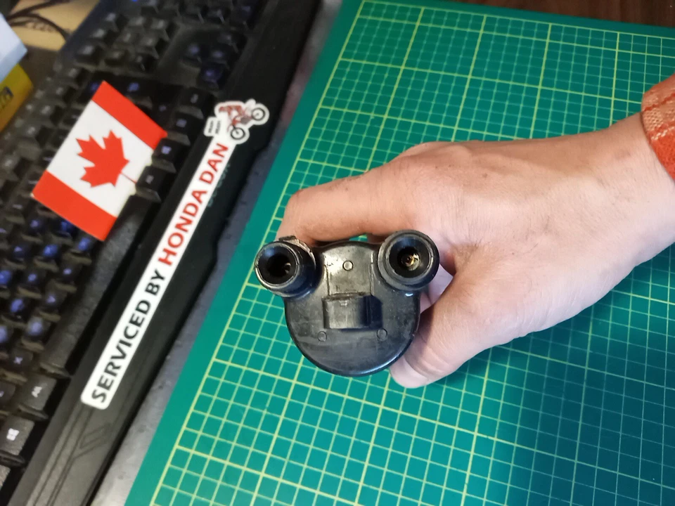 Bobina de ignição Honda Magna Goldwing CB 30510-MA6-013 compatível com 700cc-1200cc 1982-1987 - Imagem 4 de 4