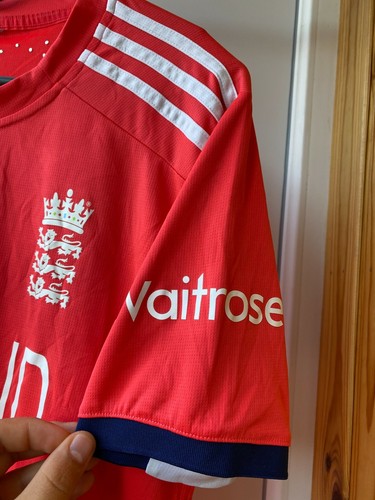 WORLD CUP CRICKET ENGLAND SHIRT INDIA 2016 Size M/L - Picture 5 of 7