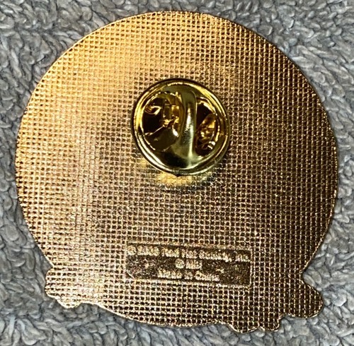 WILLABEE & WARD PIN RED HAT SOCIETY “LIVE, LAUGH, LOVE” - Picture 2 of 4