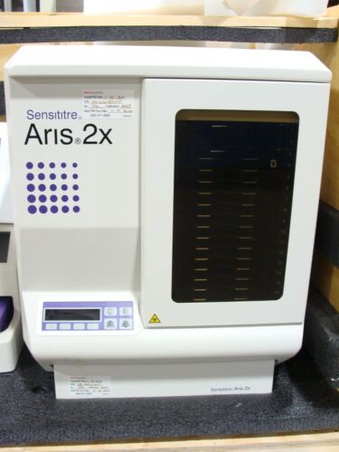 Sistema ID/AST Thermo Sensititre Aris 2X + Autoinoculadora AIM, Nefelómetro, PC - Imagen 2 de 14