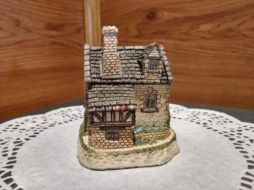 AUTHENTIC ©DAVID WINTER SIGNED NOVEMBER BRITISH TRADITIONS™ GUY FAWKES™ - Picture 1 of 8