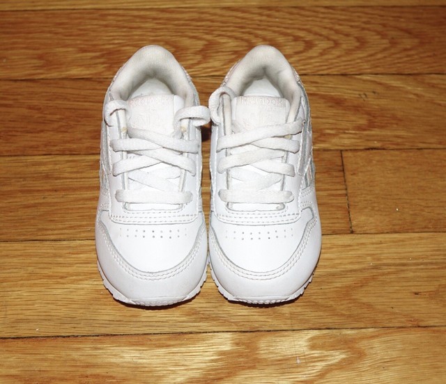 Toddler Reebok Classic Runner Size 4 White NA7412 Toddler Reebok Classic Runner Size 4 White NA7412