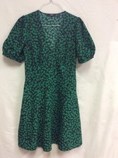Uniqlo Dress Green Midi Flare Short Sleeve Vneck Geometric Pocket Light Small