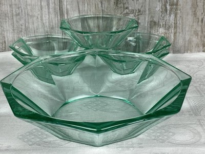 6 Glasschalen vermutlich von Moser, Böhmen