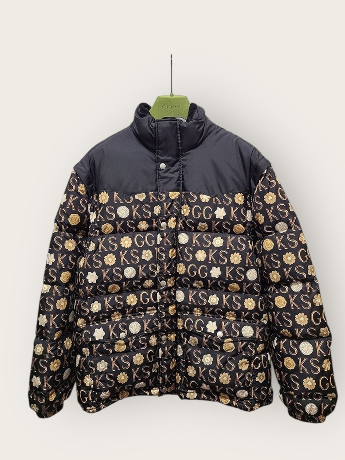 Gucci Black Scott Printed Down Padding Jacket 149… - image 1