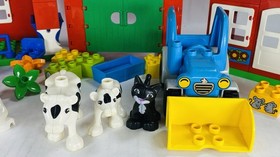 Complete! LEGO Duplo 10525 Big Farm Set Tractor Farmer Cow Calf Horse Cat