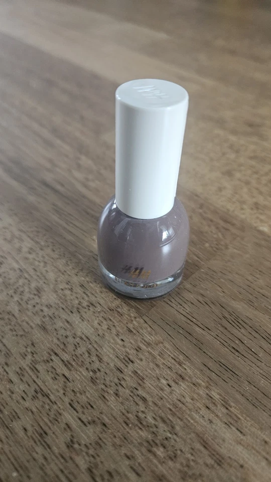 Nagellack von H&M, Perfect Poise, braun, Neu