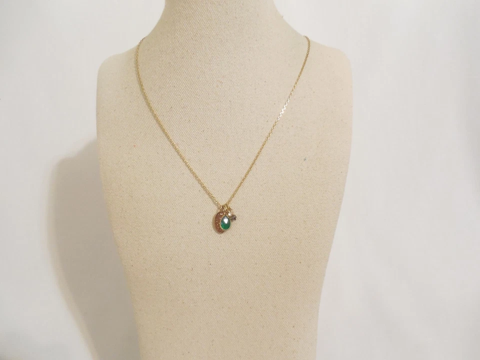 Collar Colgante Inspired Life 17" Tono Dorado Dije Verde C728 Foto 4 de 4