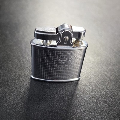 Vintage 1950s  Ronson Standard Lighter Silver Tone -Working!