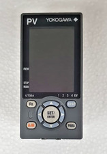 Yokogawa UT32A-000-11-00 Digital Indicating Temperature Controller