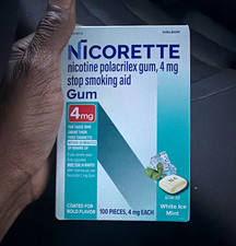 Nicorette 4mg Nicotine Polacrilex Gum 100 Ct Exp 2029/01 Lot CL154