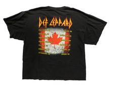 RARE 2015 DEF LEPPARD TOUR SHIRT - SOLD ONLY AT CANADA SHOWS