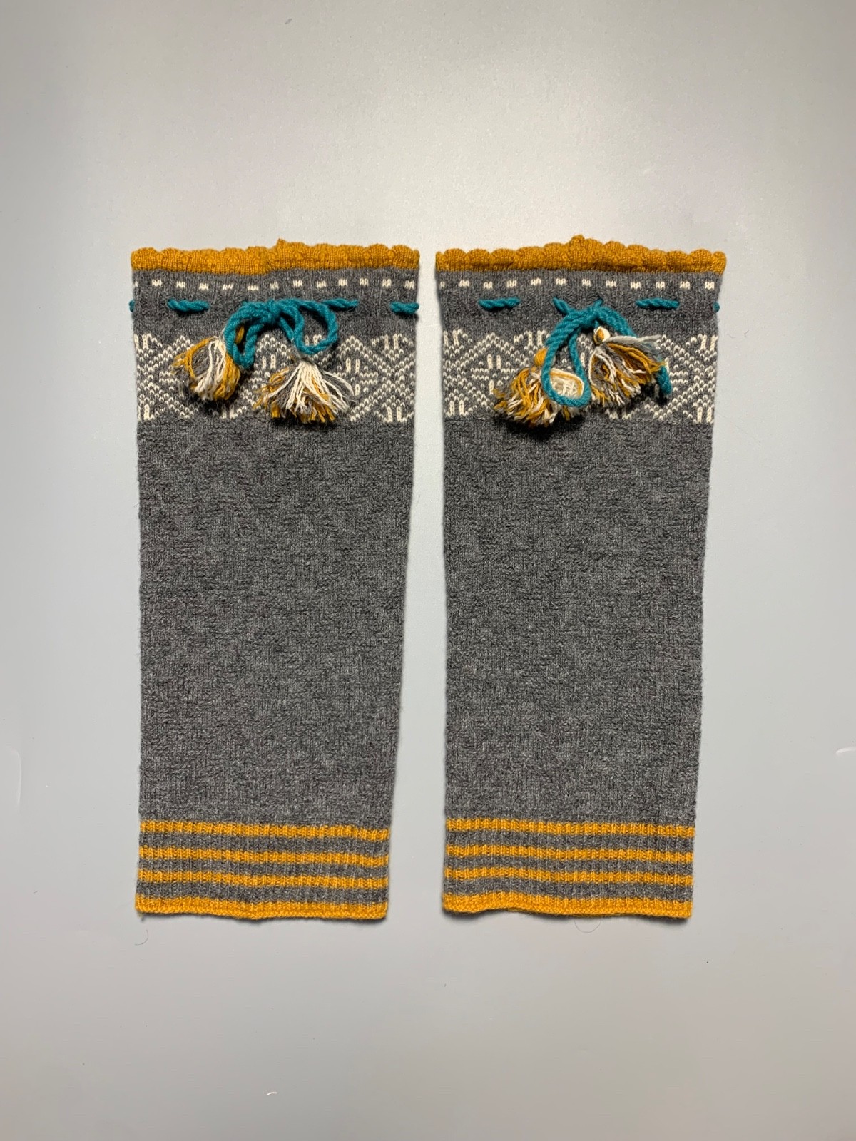 Gudrun Sjoden Wool Knit Wrist Warmers Gray with Nordic Pattern