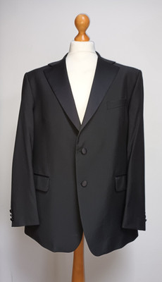 Marks & Spencer 46'' black Tuxedo Dinner Jacket single breasted washable perfect