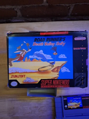 Road Runner's Death Valley Rally SNES Complete In Box CIB Manual Original Super