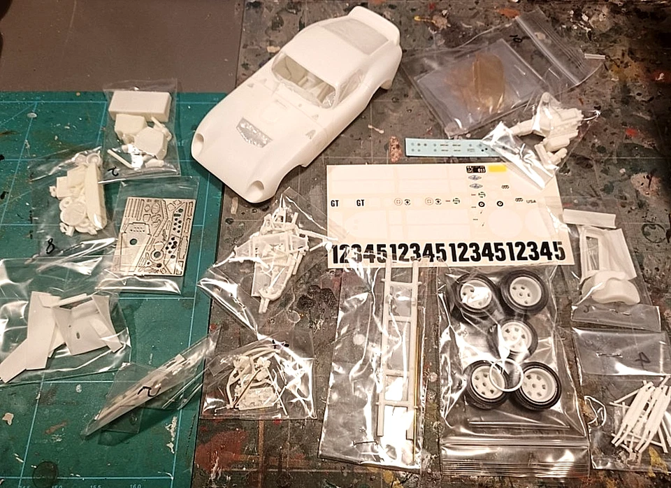 KIT HISTORIC RACING MINIATURES RESINE COBRA DAYTONA- 1/24 - Photo 3/4