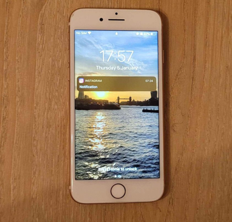 Apple iPhone 8 UK Sim-Free Smartphone, 64 GB - Gold | eBay UK