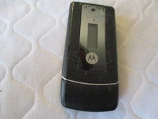Motorola - Verizon Flip cell phone Black   with case/holder/cover