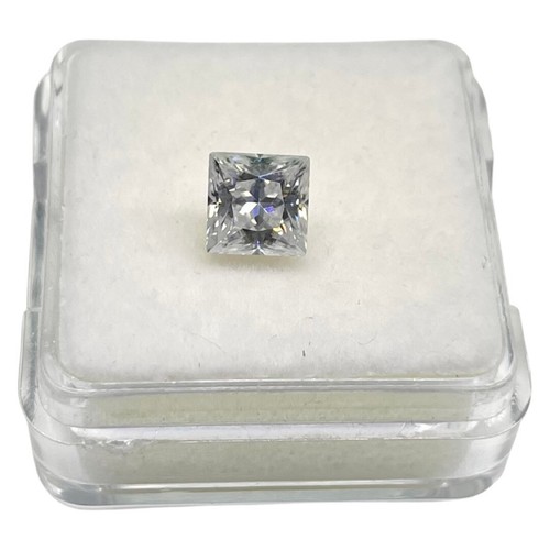 Moissanite bianca 1,00 cts GRA certificata VVS D 5,5 mm pietra preziosa tagliata principessa - Foto 14 di 24