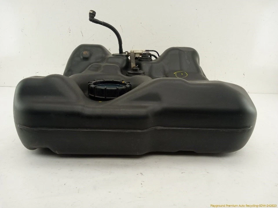 Acura RSX DC5 Fuel Gas Reservoir Storage Tank Fits 2002 2003 2004 02 03 04 - Imagem 2 de 4