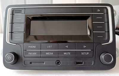 Reparatur VW Radio MIB GLOBAL ENTRY 7F0035153/ das Gerät schaltet sich nicht ein