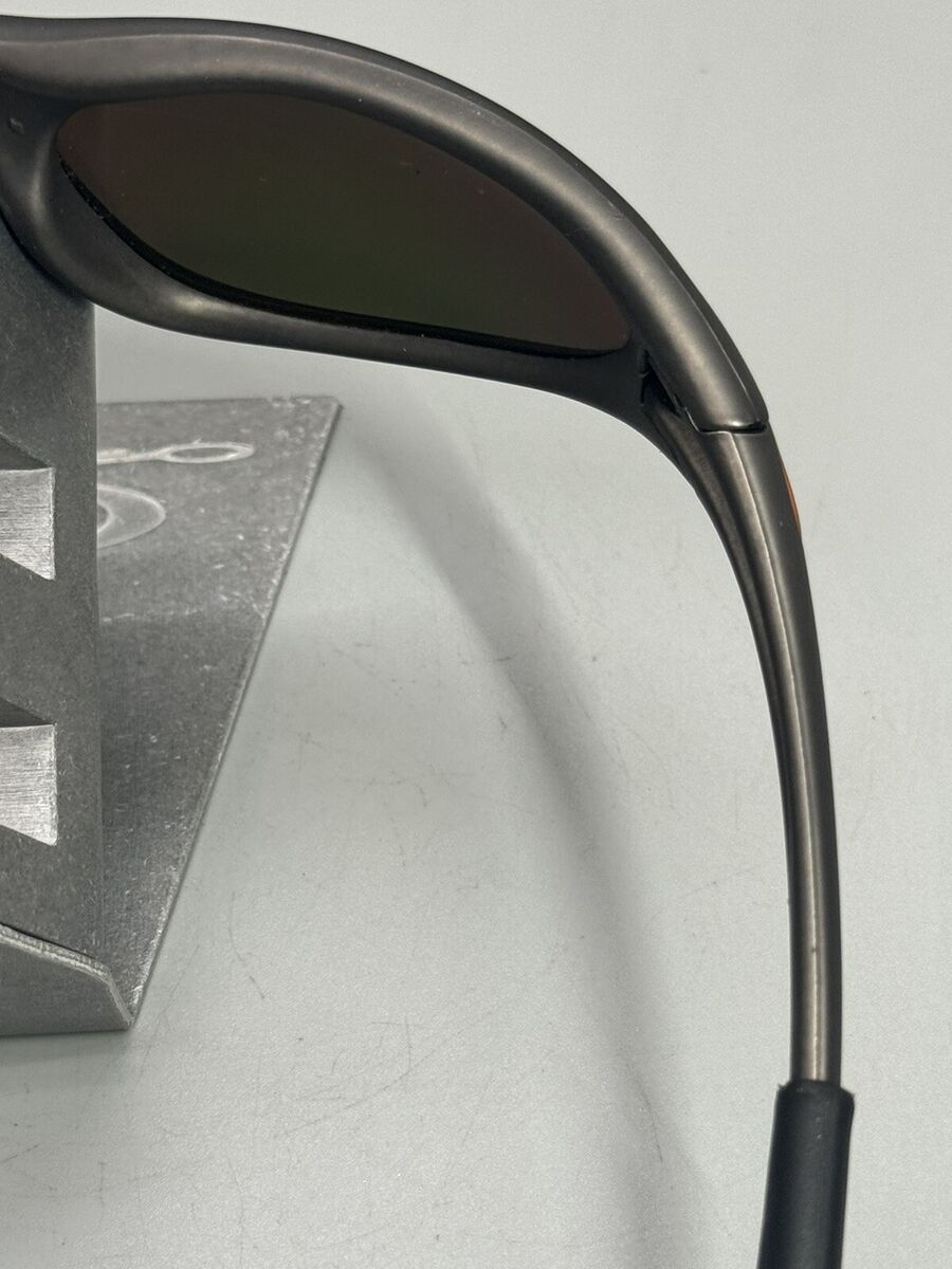 New Oakley Minute 1.0 Gen 2 Gunmetal Fmj W/ Fire Iridium | eBay New Oakley Minute 1.0 Gen 2 Gunmetal Fmj W/ Fire Iridium | eBay