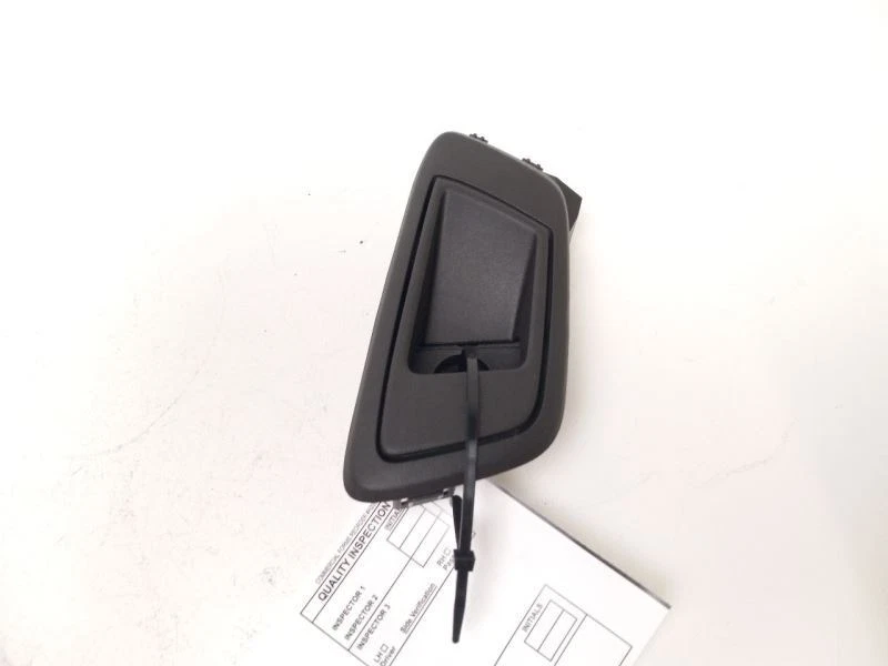 Manija de puerta interior trasera derecha Ford Fiesta 2011-2015 OEM 44642 Foto 4 de 4