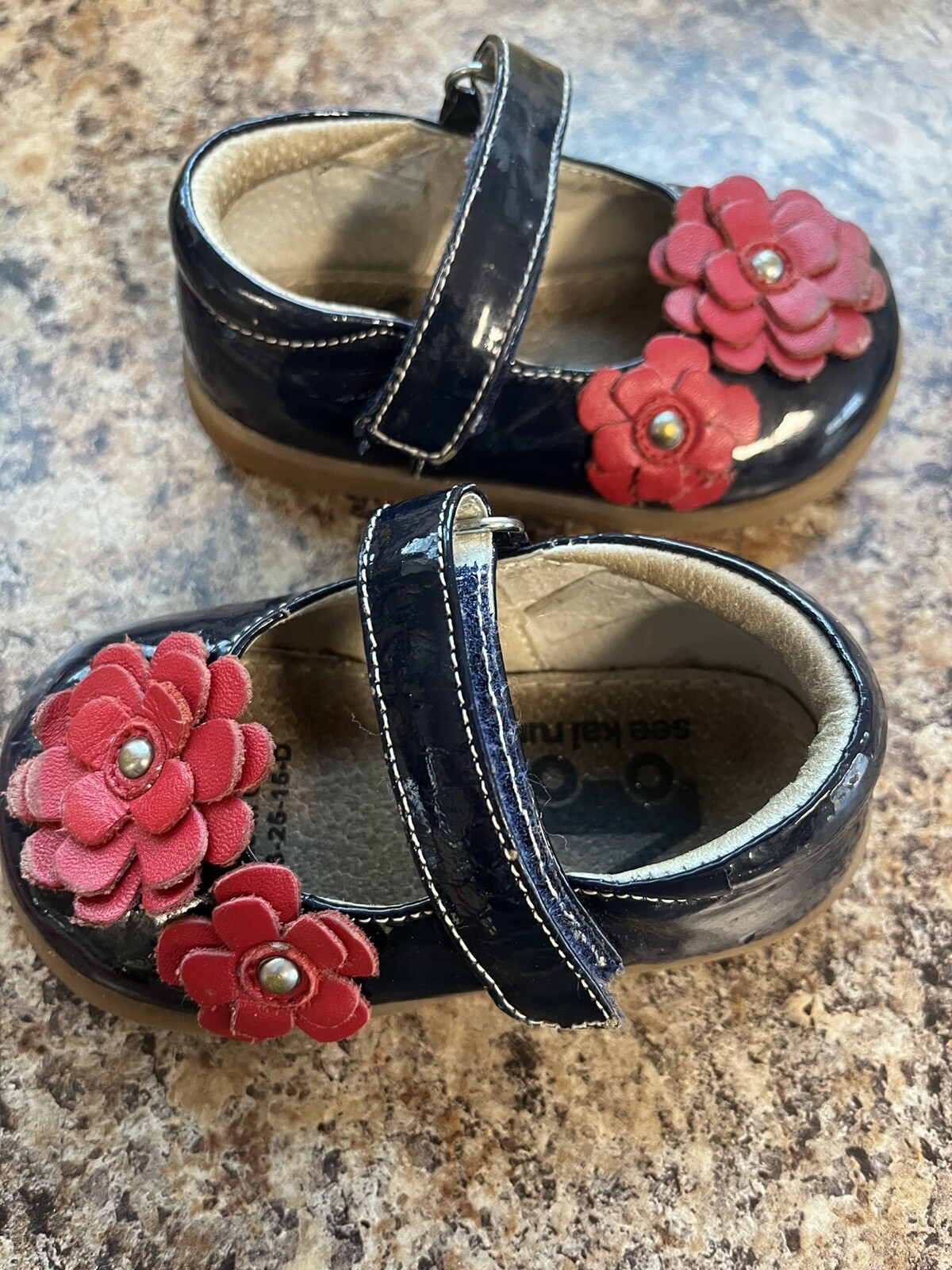 See Kai Run Navy Patent Leather  Mary Jane Shoes Size 4 Toddler Girl