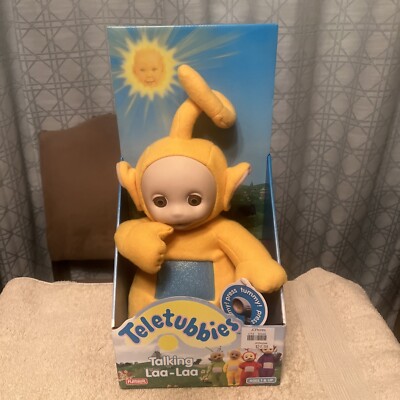 New 1998 Teletubbies Talking YELLOW Laa-Laa New Works Playskool LAA LAA