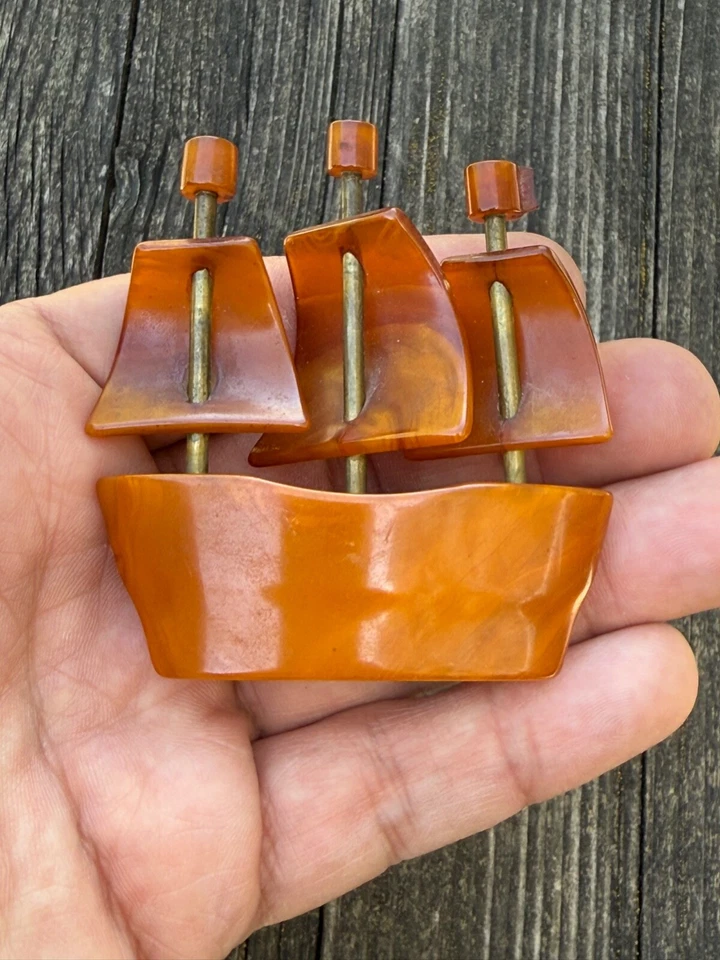 De colección Muy Raro Caramelo Ámbar Baquelita Art Deco Barco Natural 31 gramos Foto 3 de 4