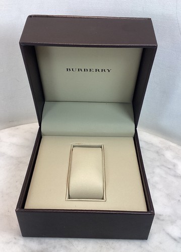 Burberry 11300L Shell Dial QZ Ladies Watch Deadstock Grade