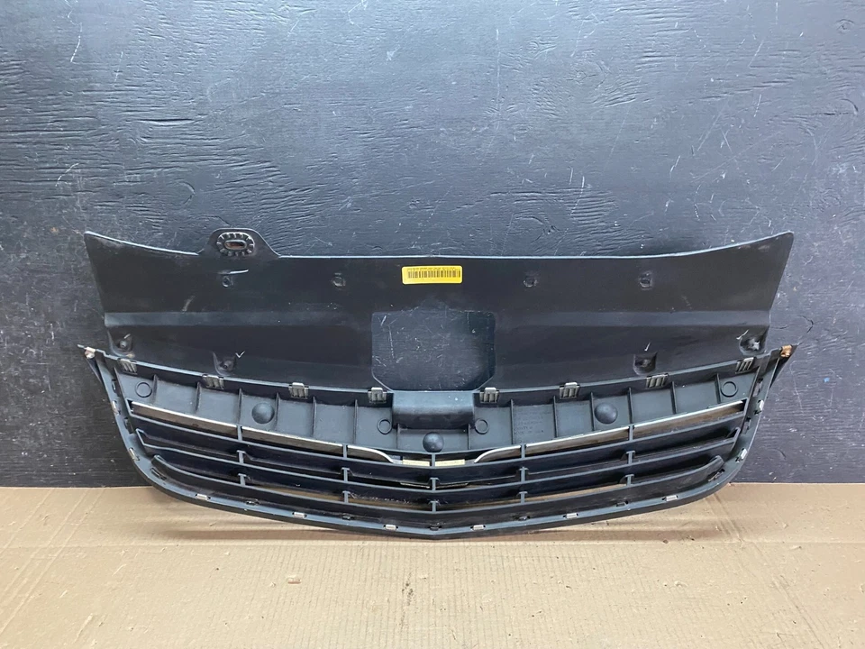 Parrilla superior delantera Saturn Aura 2008 2009 i7467 PS Foto 4 de 4