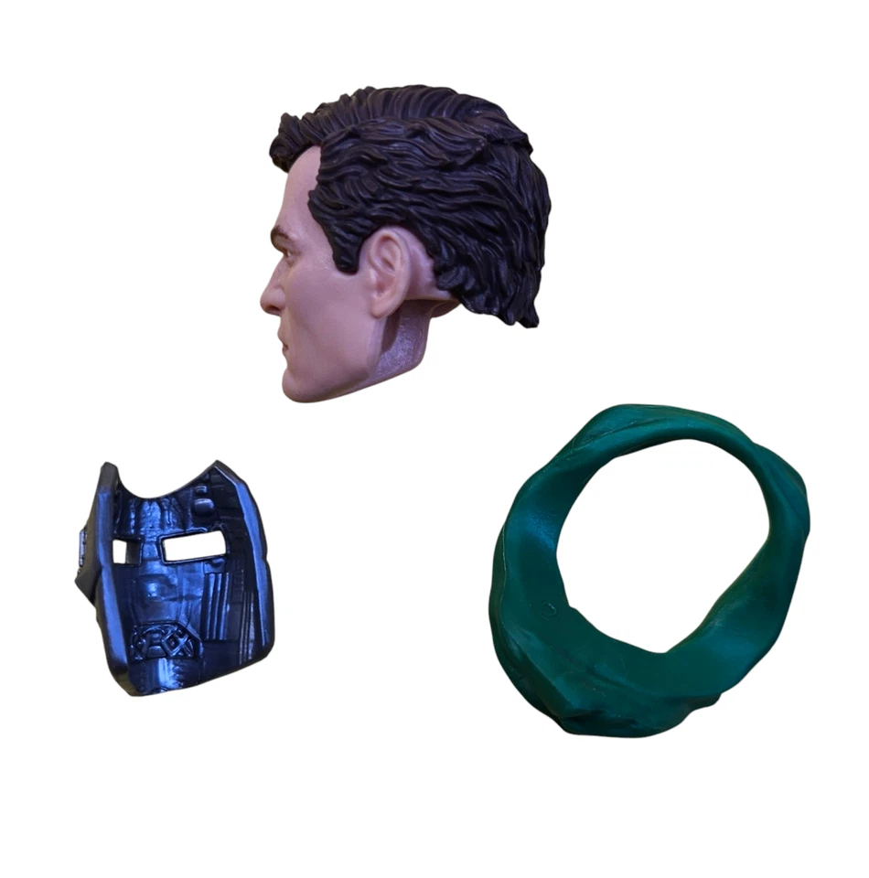 MARVEL LEGENDS DOCTOR DOOM CABEZA MÁSCARA CAPUCHA PARA KITBASH PERSONALIZADO FIGURA GUERRAS SECRETAS Foto 2 de 4