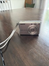 Sony DSC-W830 SteadyShot 20.1MP 8x Optical Zoom Compact Digital Camera