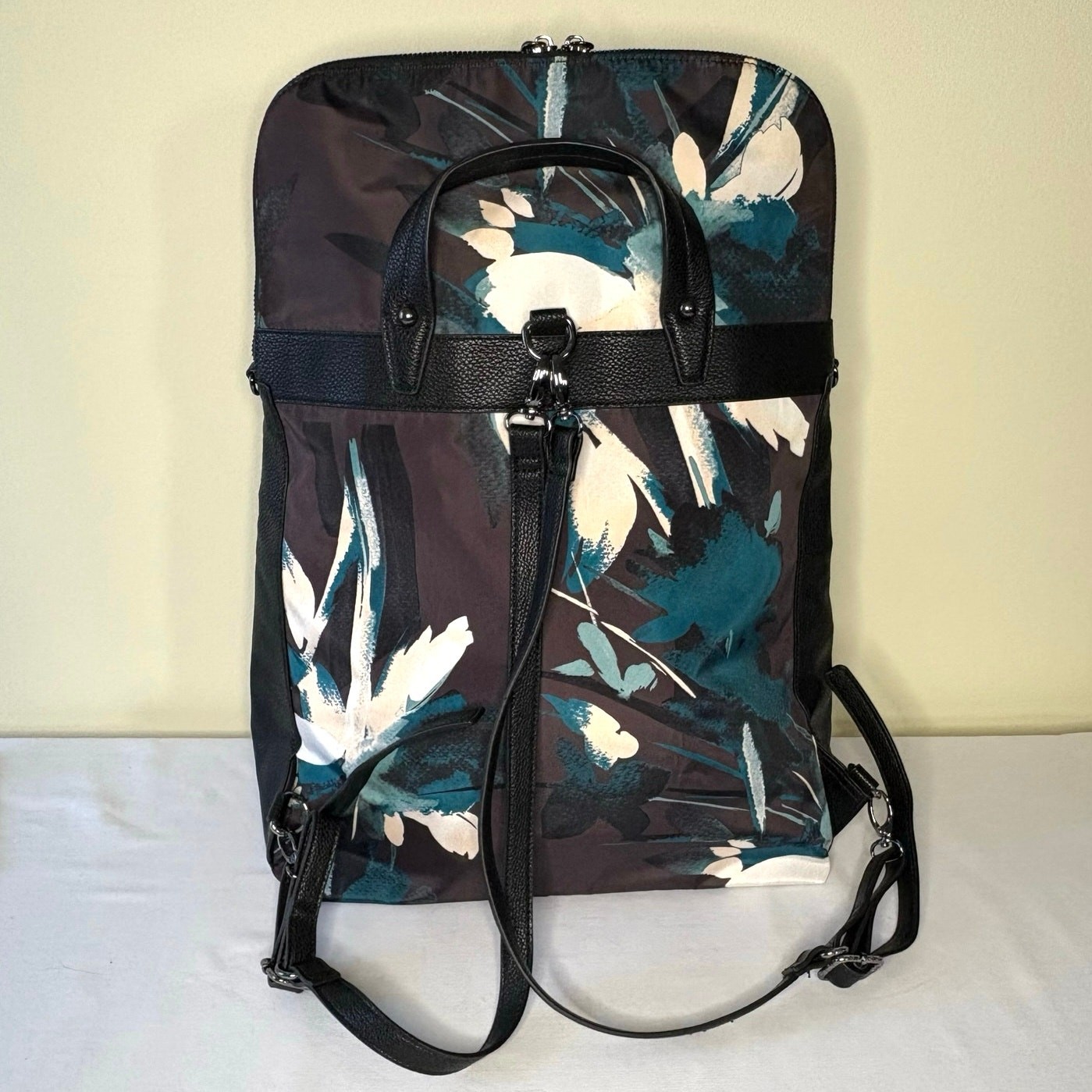 Fabletics Multi Functional Backpack Gym Bag Carry… - image 8