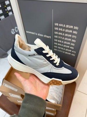 Ecco Retro Women's Sneaker 211703 61265 Size US 7-7.5 EU 38-New with Box