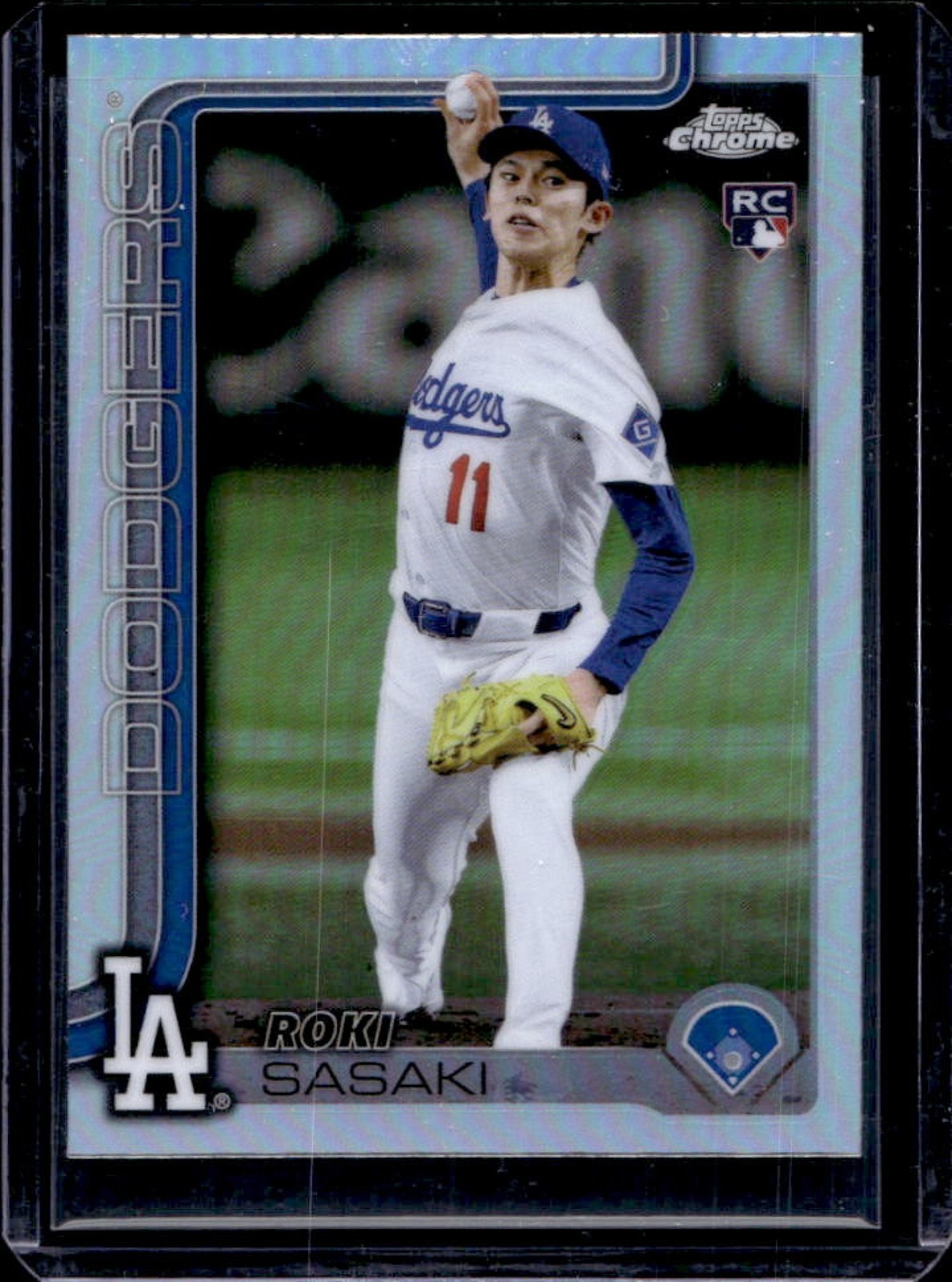 2025 Topps Chrome Roki Sasaki RC Refractor Rookie #217 Dodgers