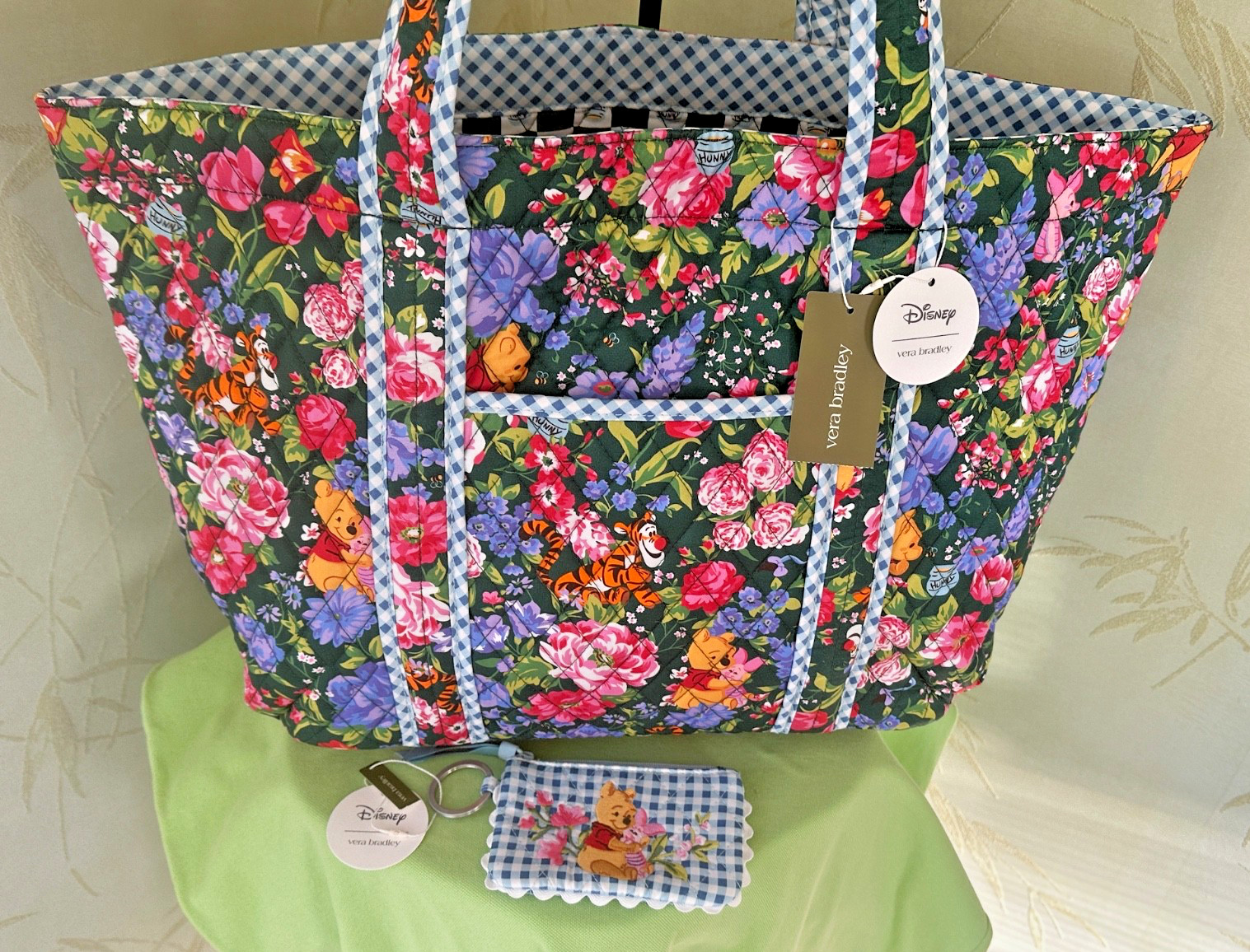 VERA BRADLEY DISNEY WINNIE THE POOH HATHAWAY TOTE BAG + ZIP ID CASE (SET):NWT image 4
