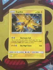 Pokemon Zapdos 24/68 - Holo Rare - SM Hidden Fates