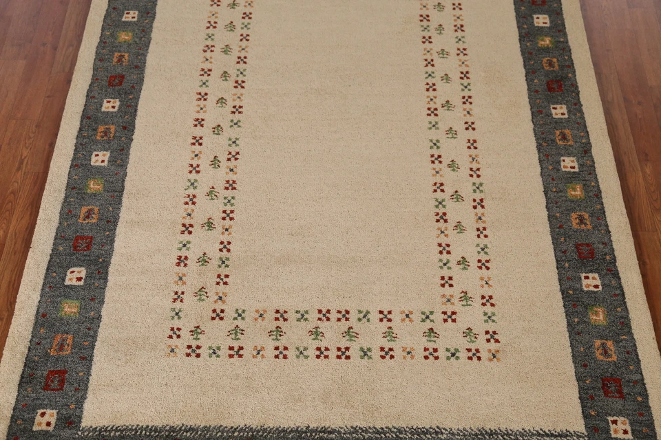 Artisan-crafted Beige Gabbeh Rug Wool Hand-tufted Carpet 5x8 ft - Image 4 of 4