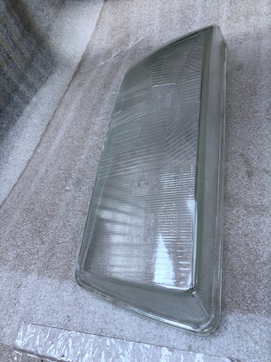 Audi 80 90 B3 Typ 89 Coupe Headlight Lens HELLA NEW 895941115A  