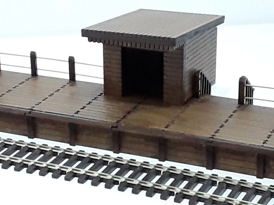 Laser Cut OO Gauge Wooden Station Platform and Halt Kit - Image 4 of 4