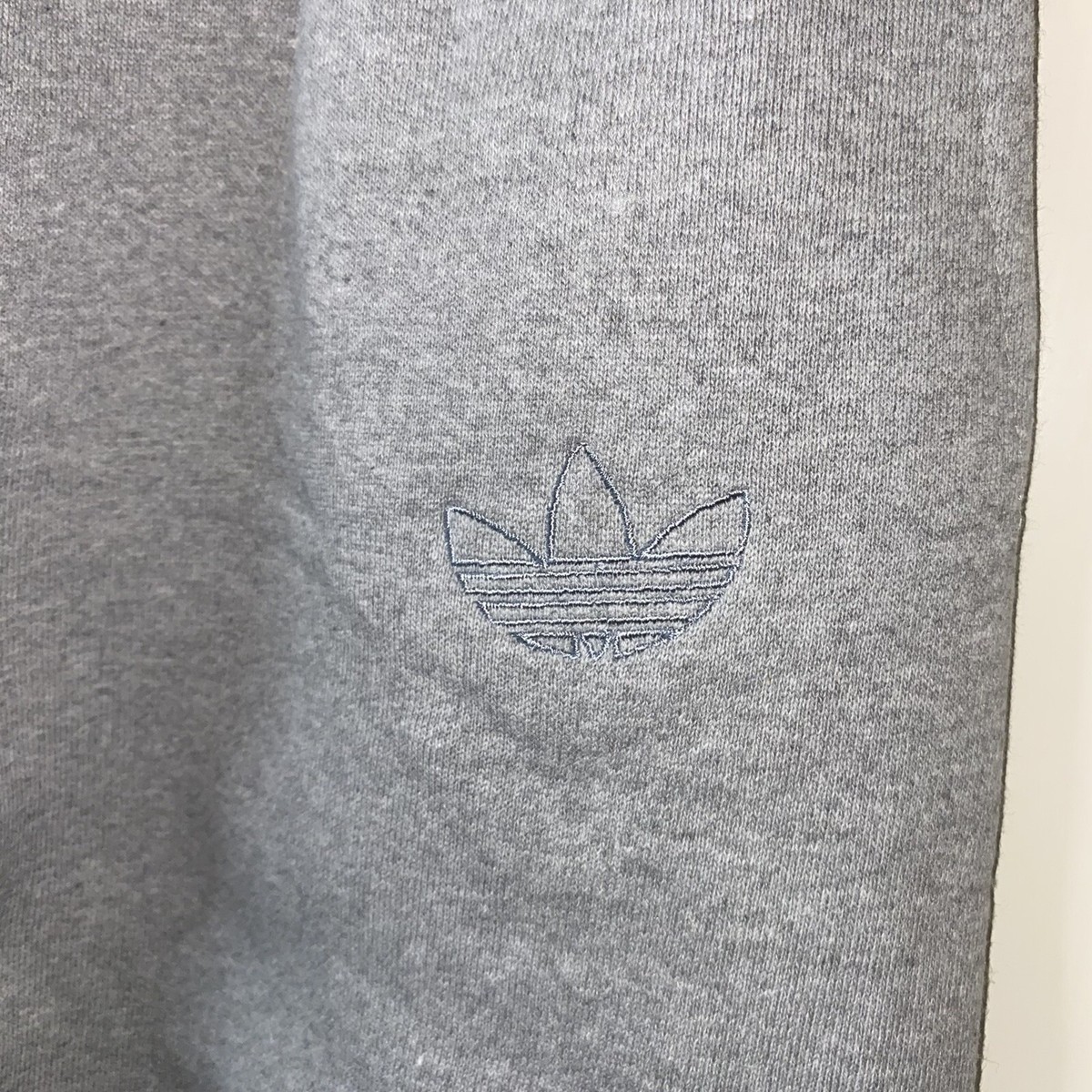 パンツ THEREDTHREAD S PRINT SWEAT2 TOYS gray 2 theredthread S print sweat2 toys gray - メルカリ