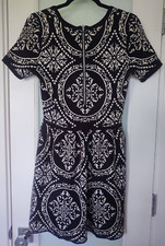 Romeo Juliet Couture Large Ladies Black & White Short Sleeve Sweater Knit Dress